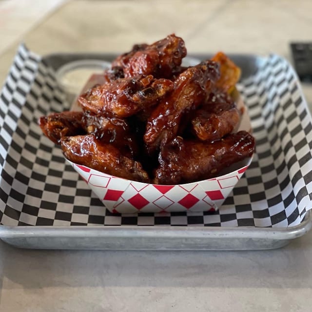 Lemon Pepper BBQ Wings (Dozen).